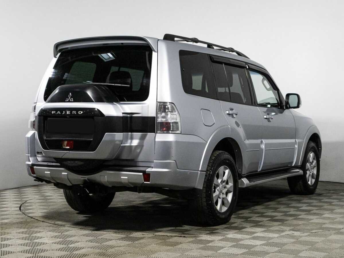 Mitsubishi Pajero, 2015 - 136 492 км. | Фото №4