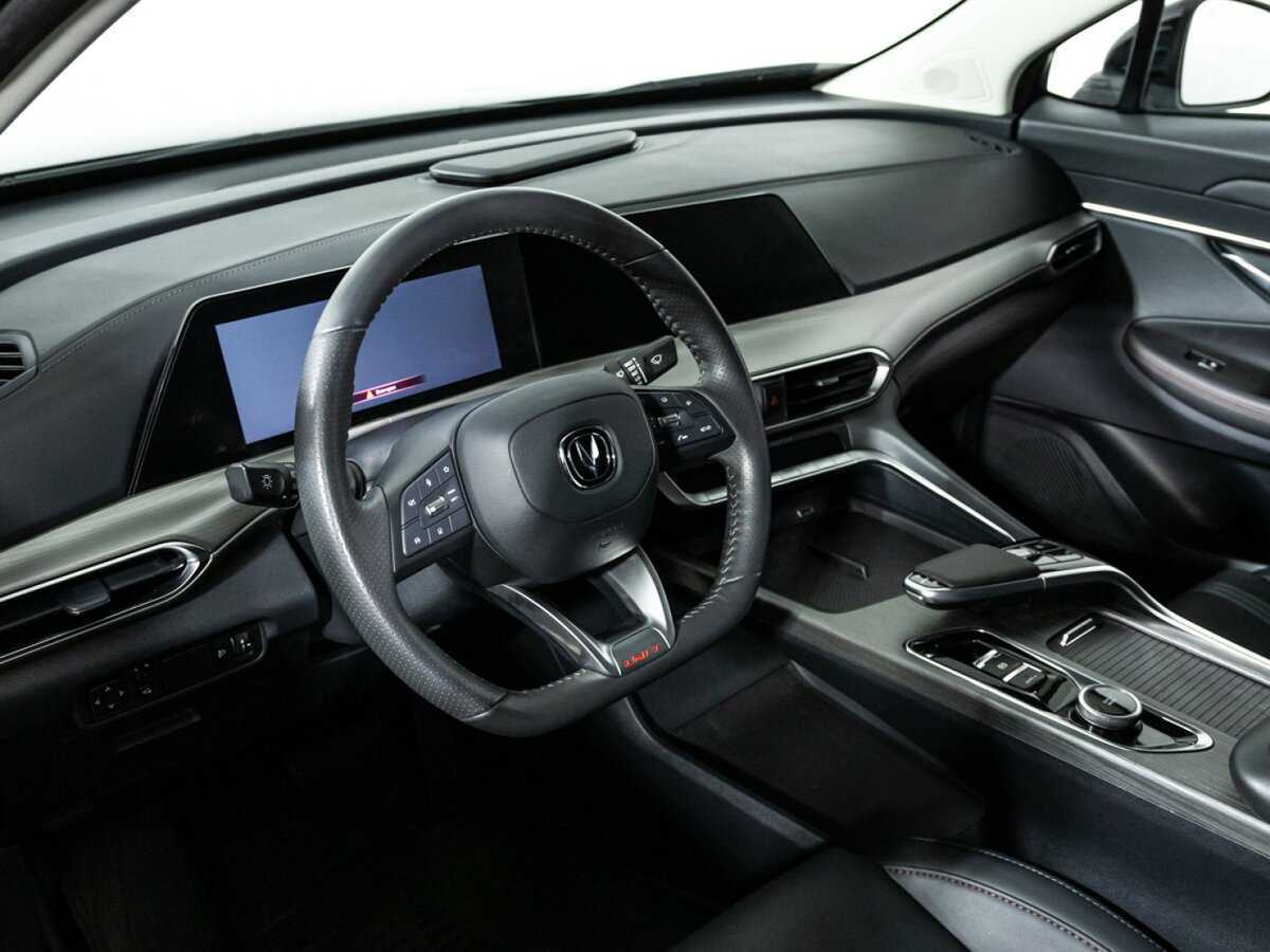 Changan UNI-T, 2023 Фото №11