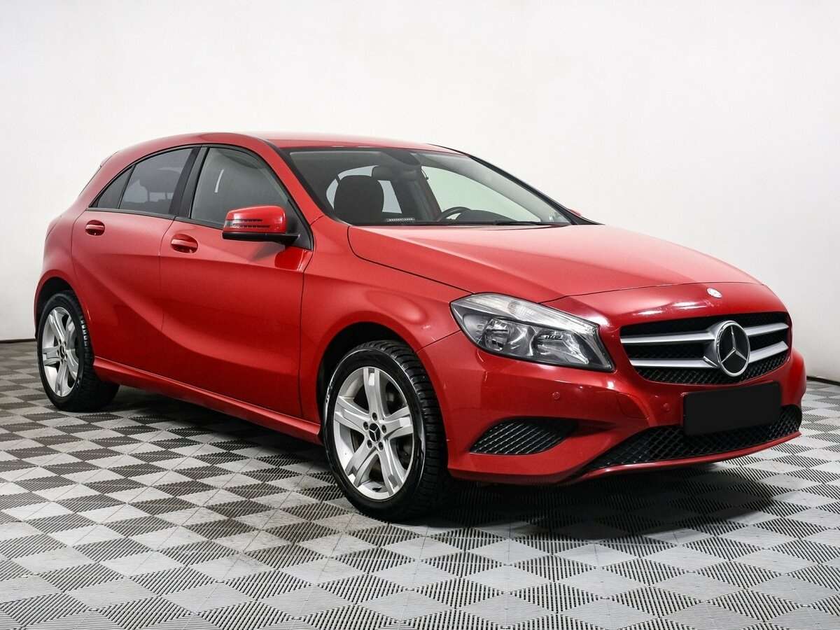 Mercedes-Benz A-Класс 180, 2013 Фото №3