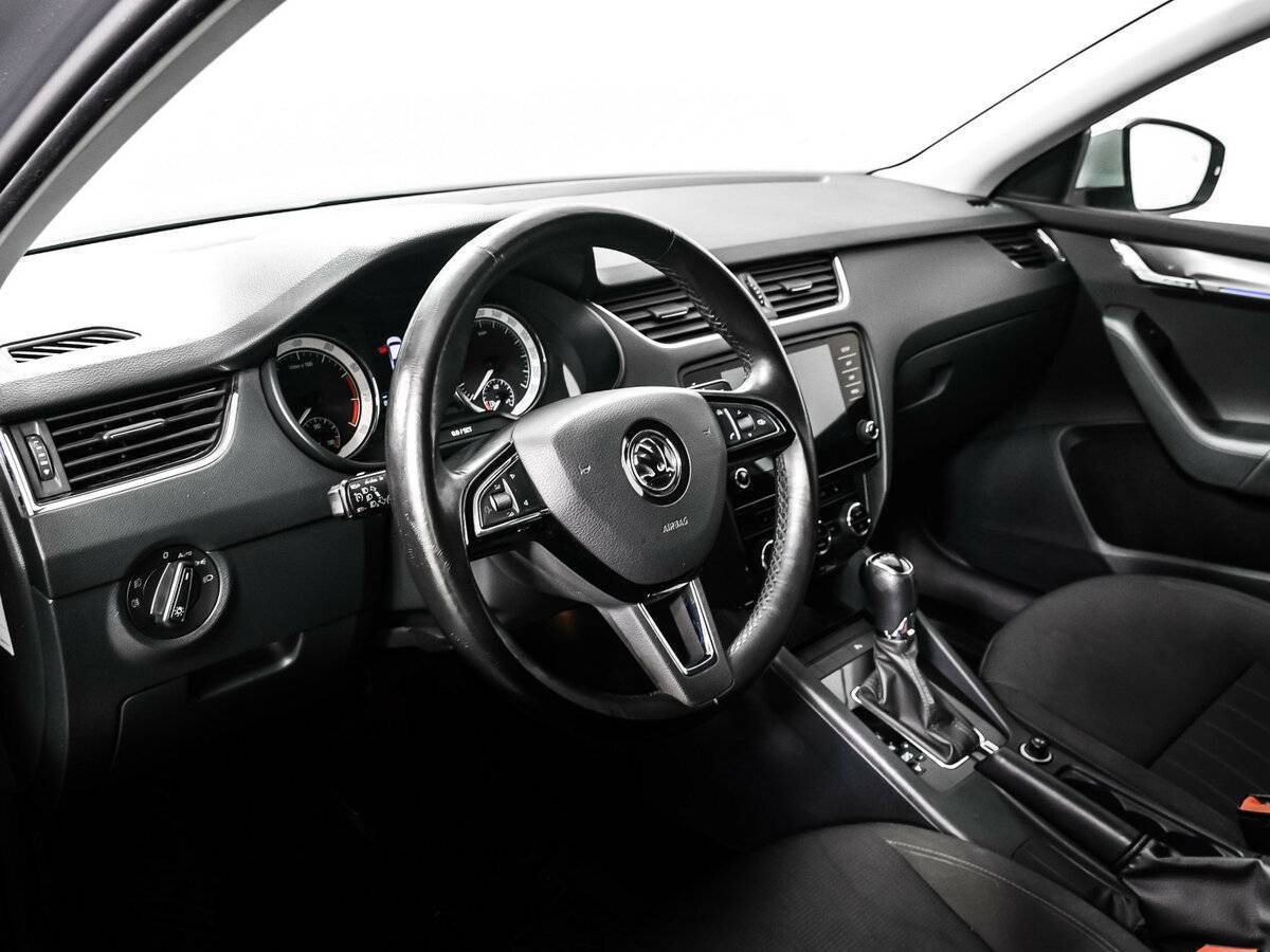 Skoda Octavia, 2018 Фото №12