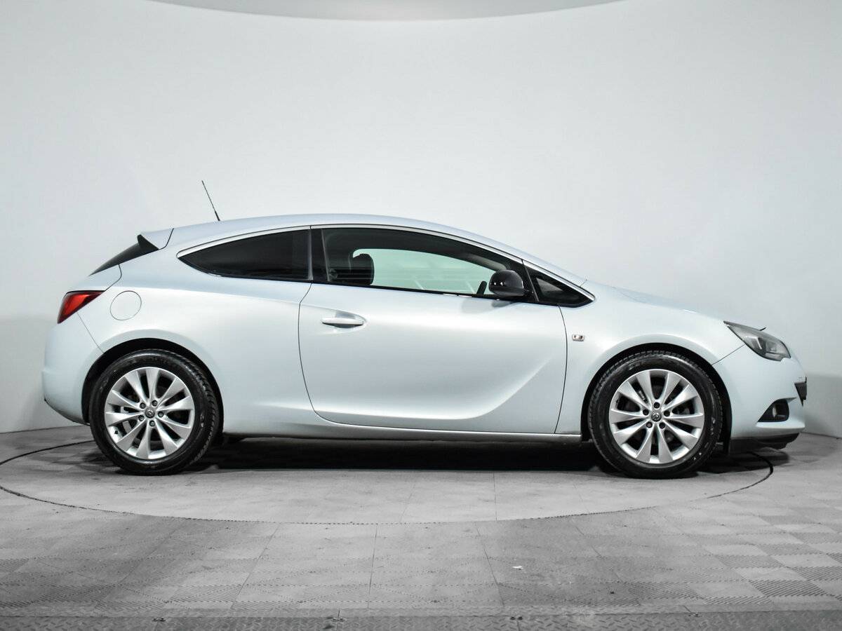 Opel Astra GTC, 2012 - 200 110 км. | Фото №4