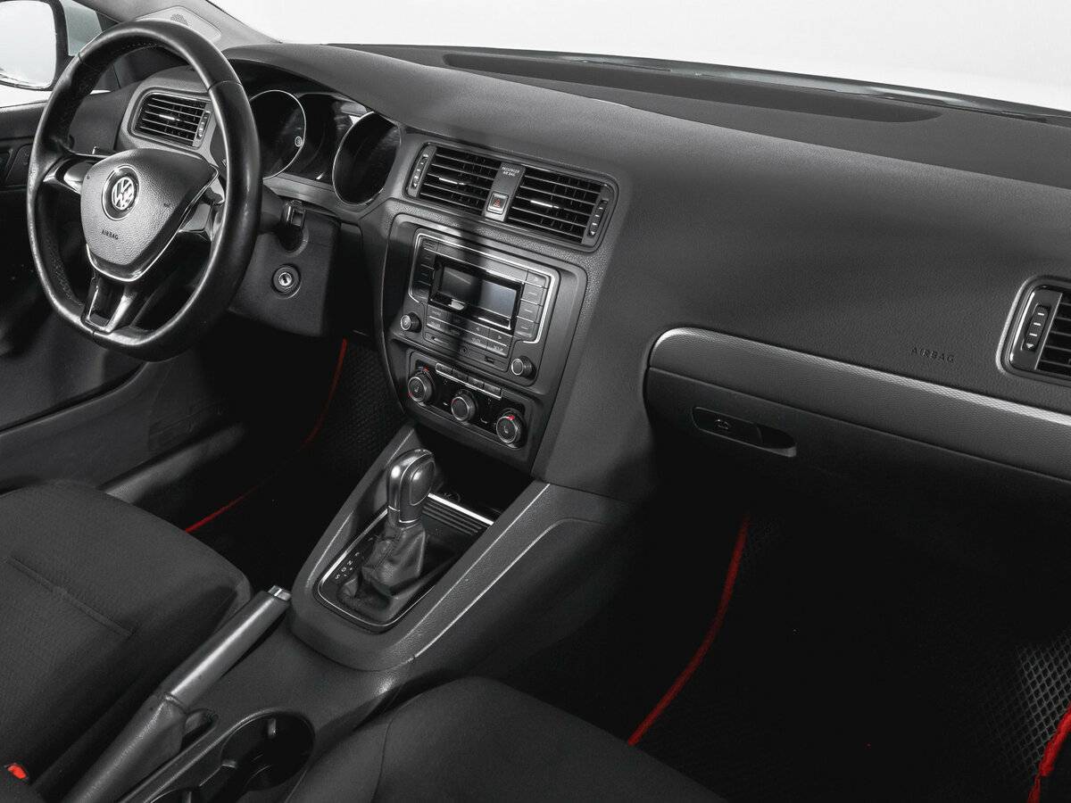 Volkswagen Jetta, 2016 Фото №9