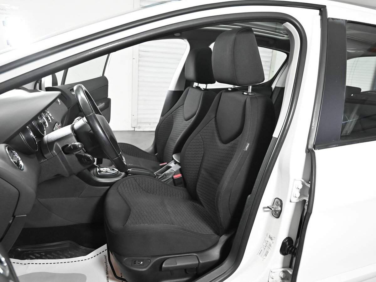 Peugeot 308, 2012 - 144 000 км. | Фото №7