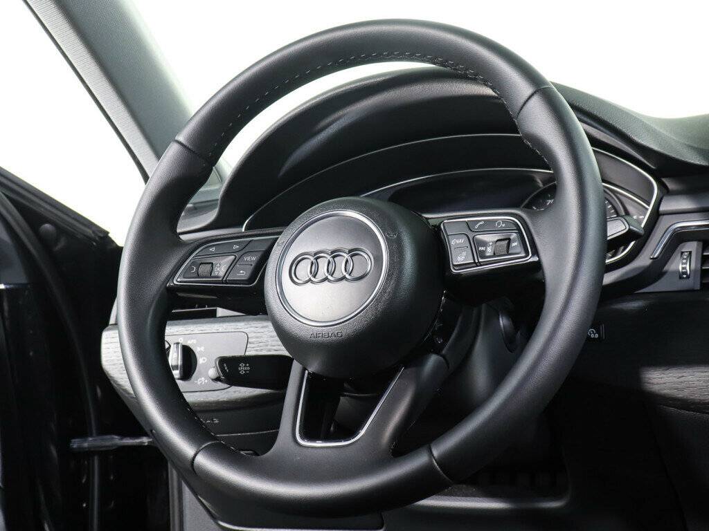 Audi A4, 2017 Фото №16