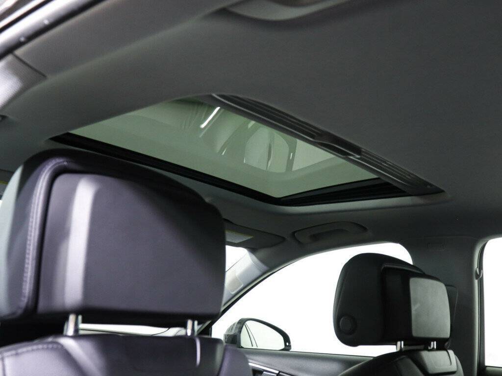 Audi A4, 2017 Фото №17