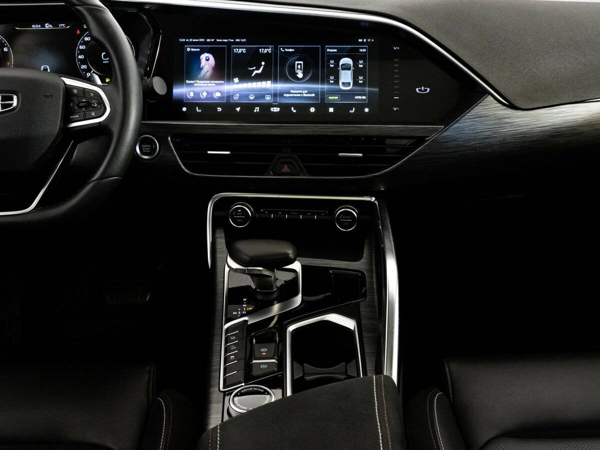 Geely Tugella, 2021 Фото №14