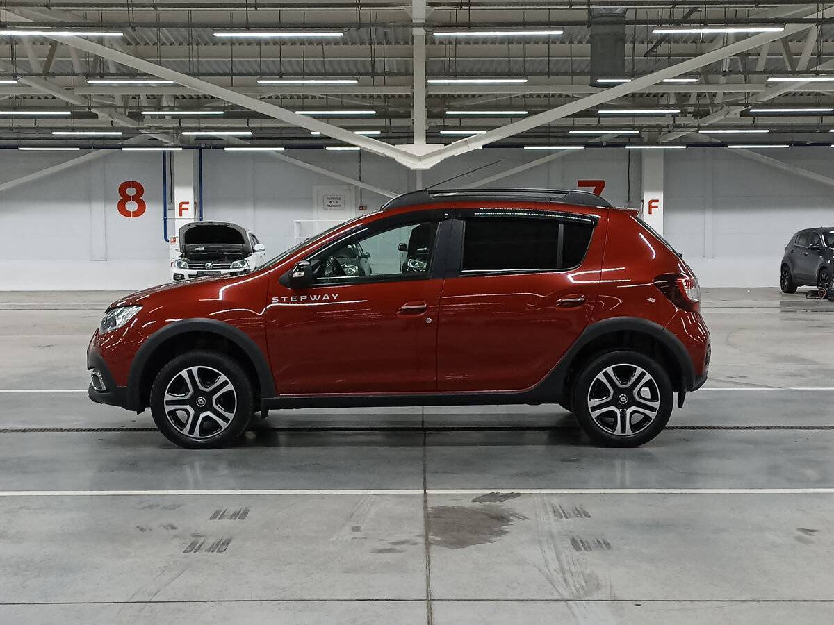 Renault Sandero Stepway, 2018 - 84 890 км. | Фото №8