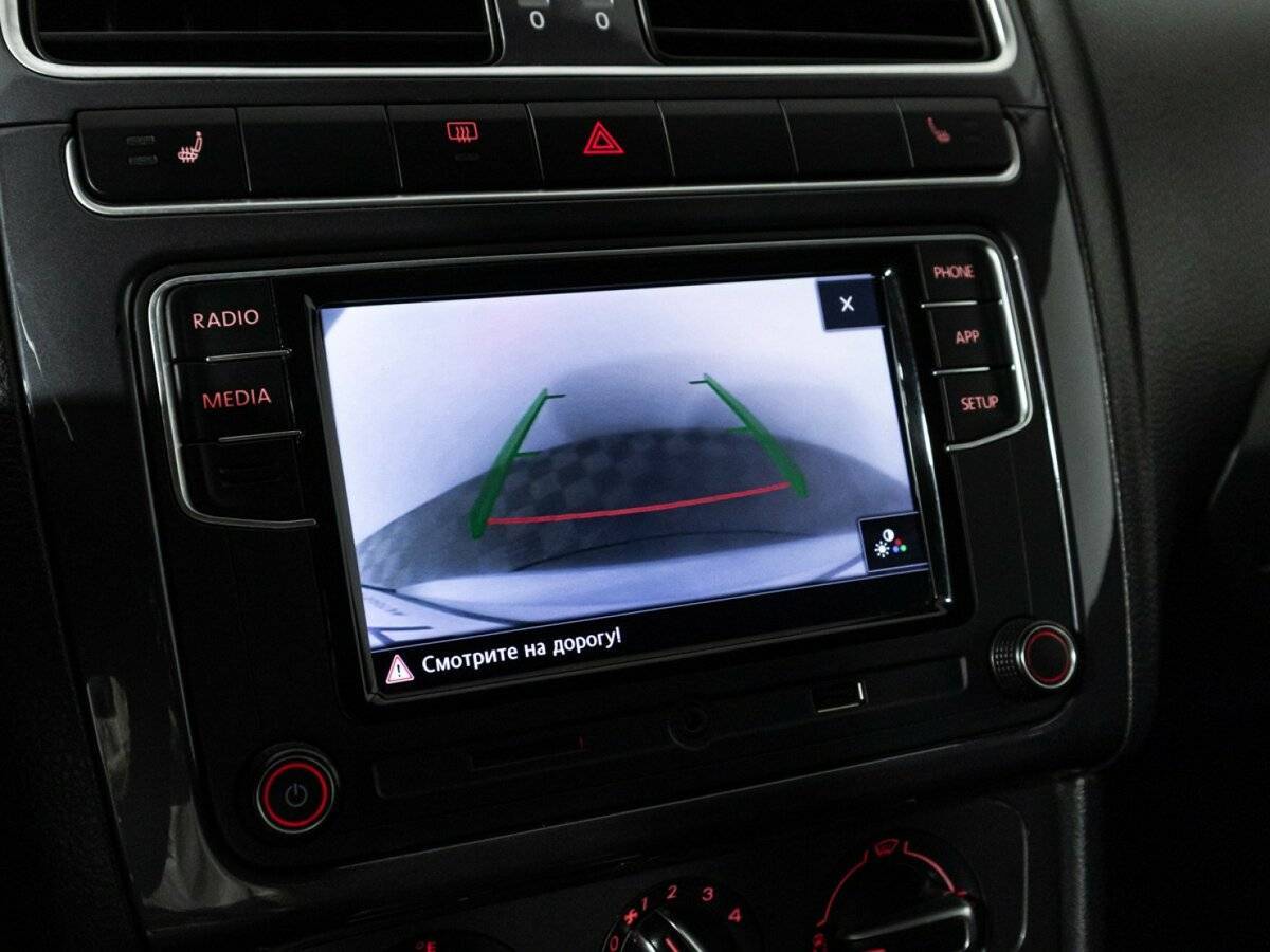 Volkswagen Polo, 2018 Фото №16