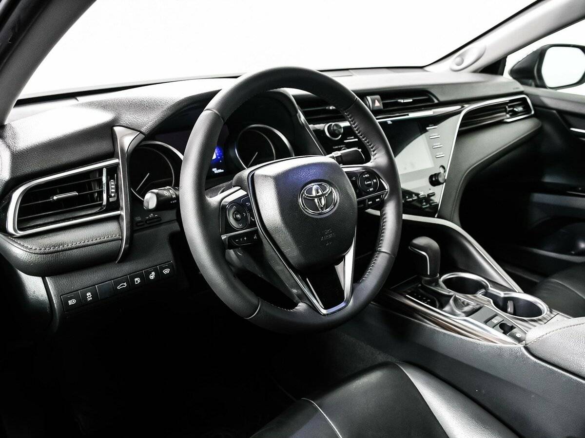 Toyota Camry, 2019 Фото №13