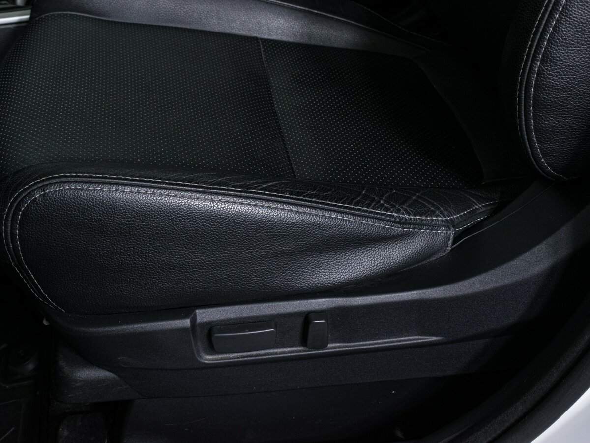 Mitsubishi Outlander, 2018 Фото №17