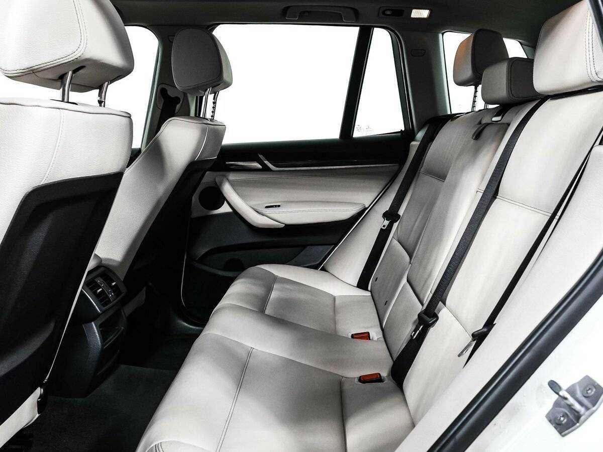 BMW X3 28i xDrive, 2016 Фото №13