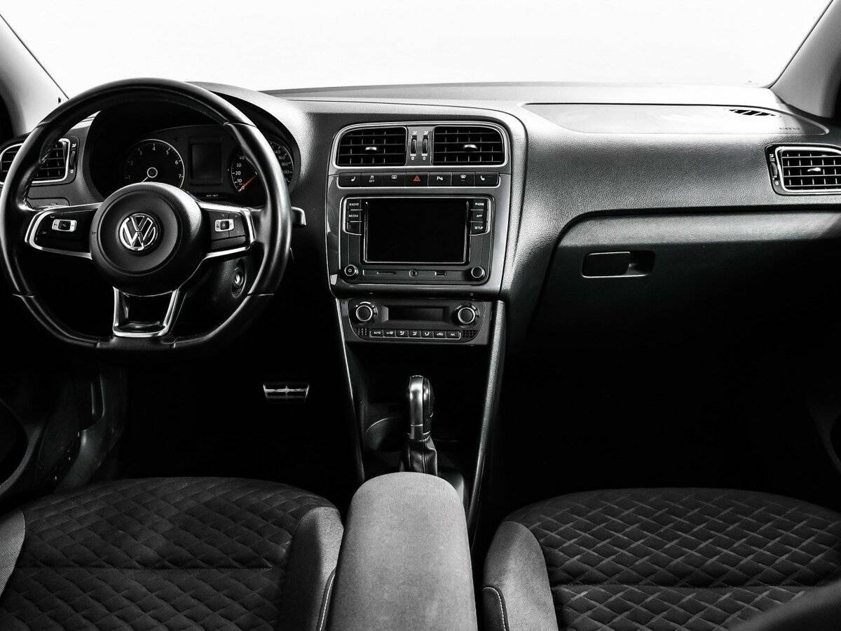 Volkswagen Polo, 2018 Фото №11
