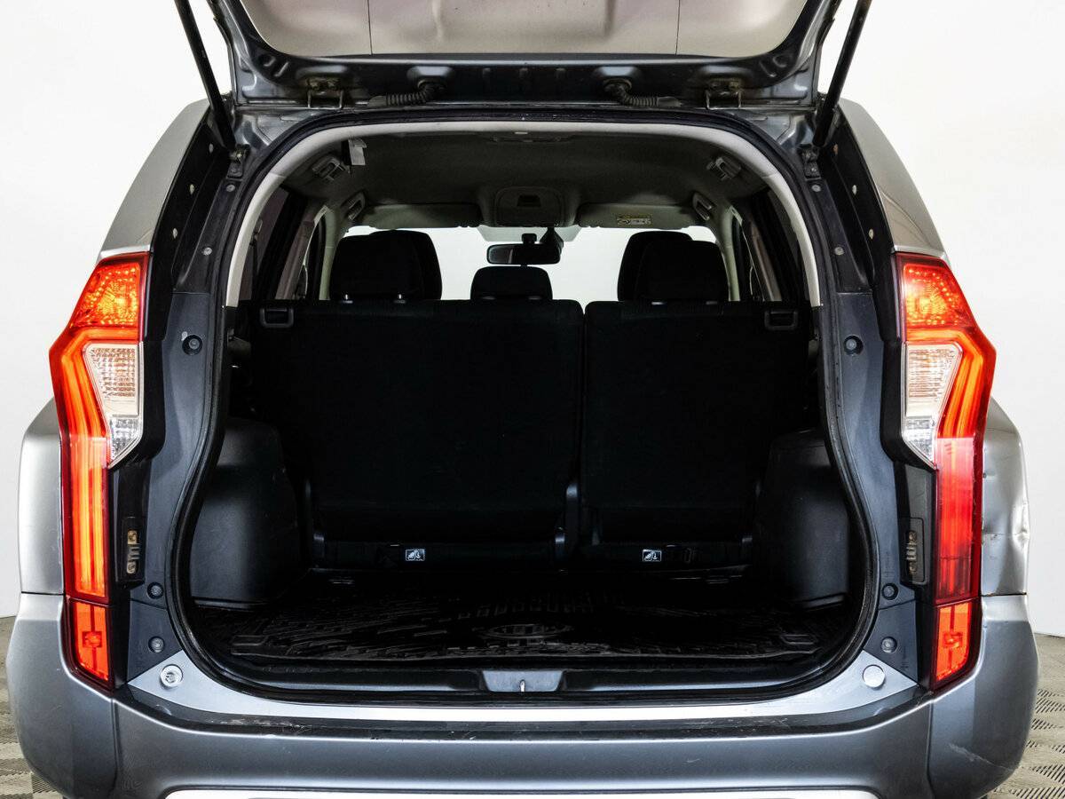 Mitsubishi Pajero Sport, 2017 Фото №20