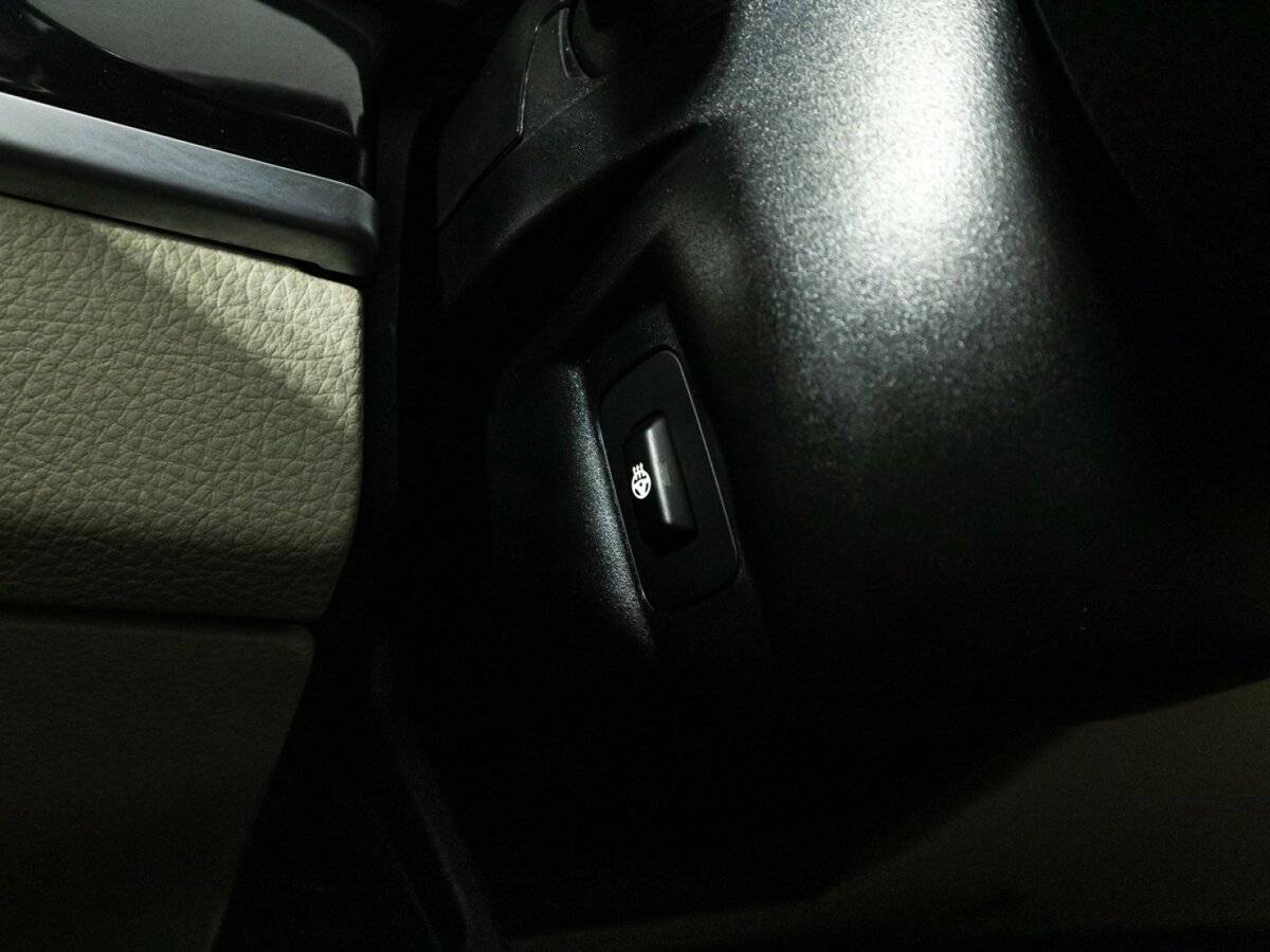 BMW 5 серии 528i xDrive, 2013 Фото №22