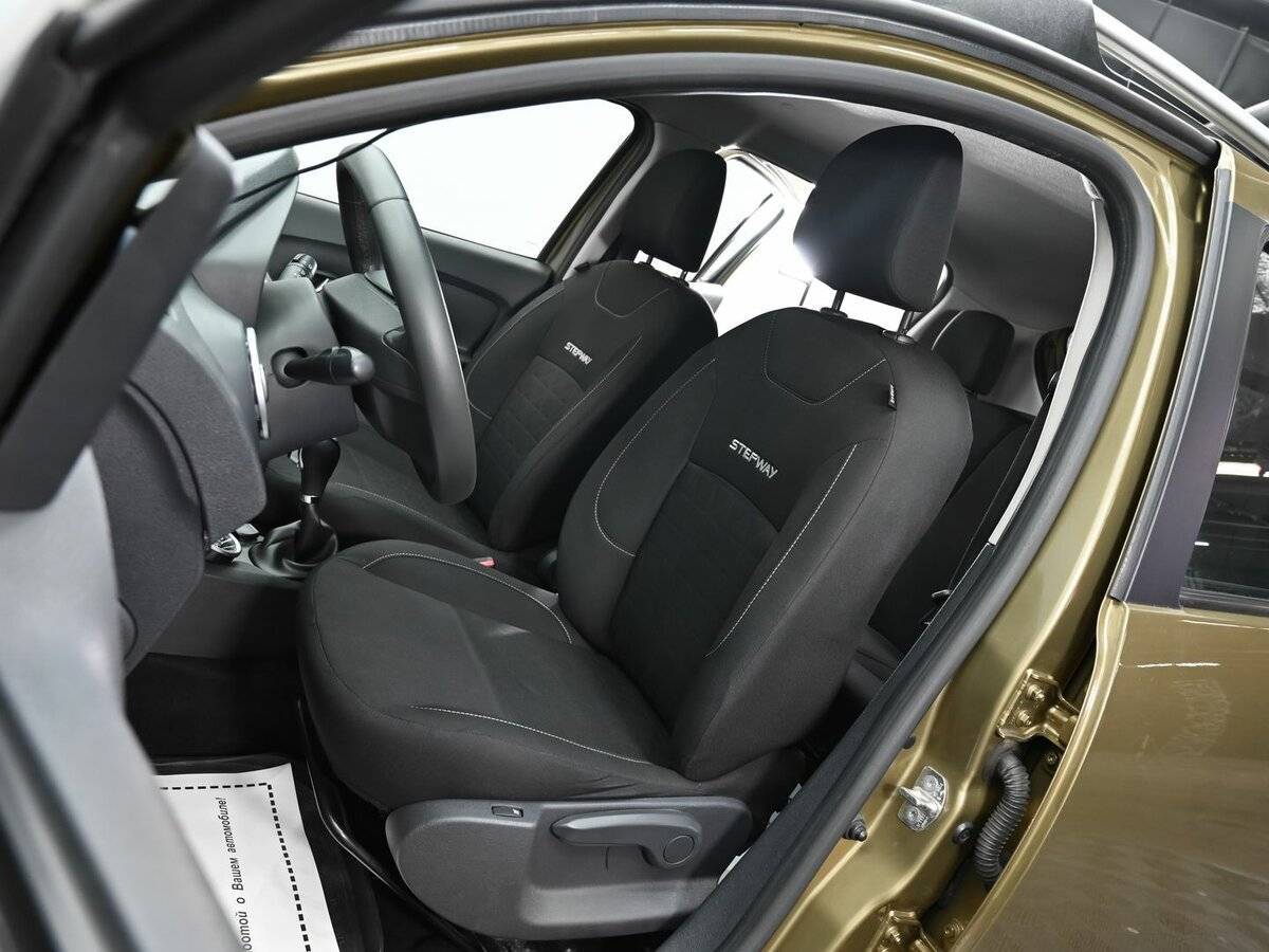 Renault Sandero, 2016 - 133 000 км. | Фото №6