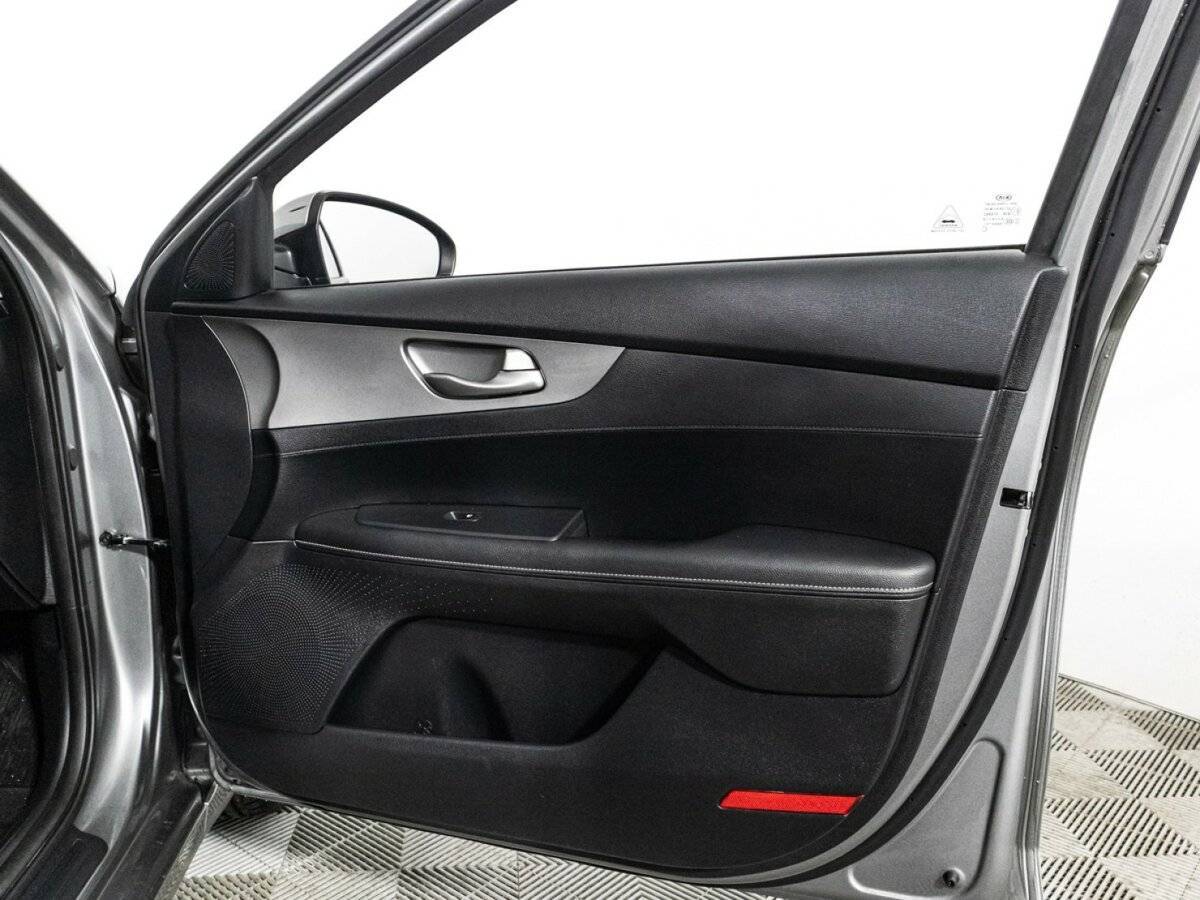 Kia K3, 2020 Фото №28