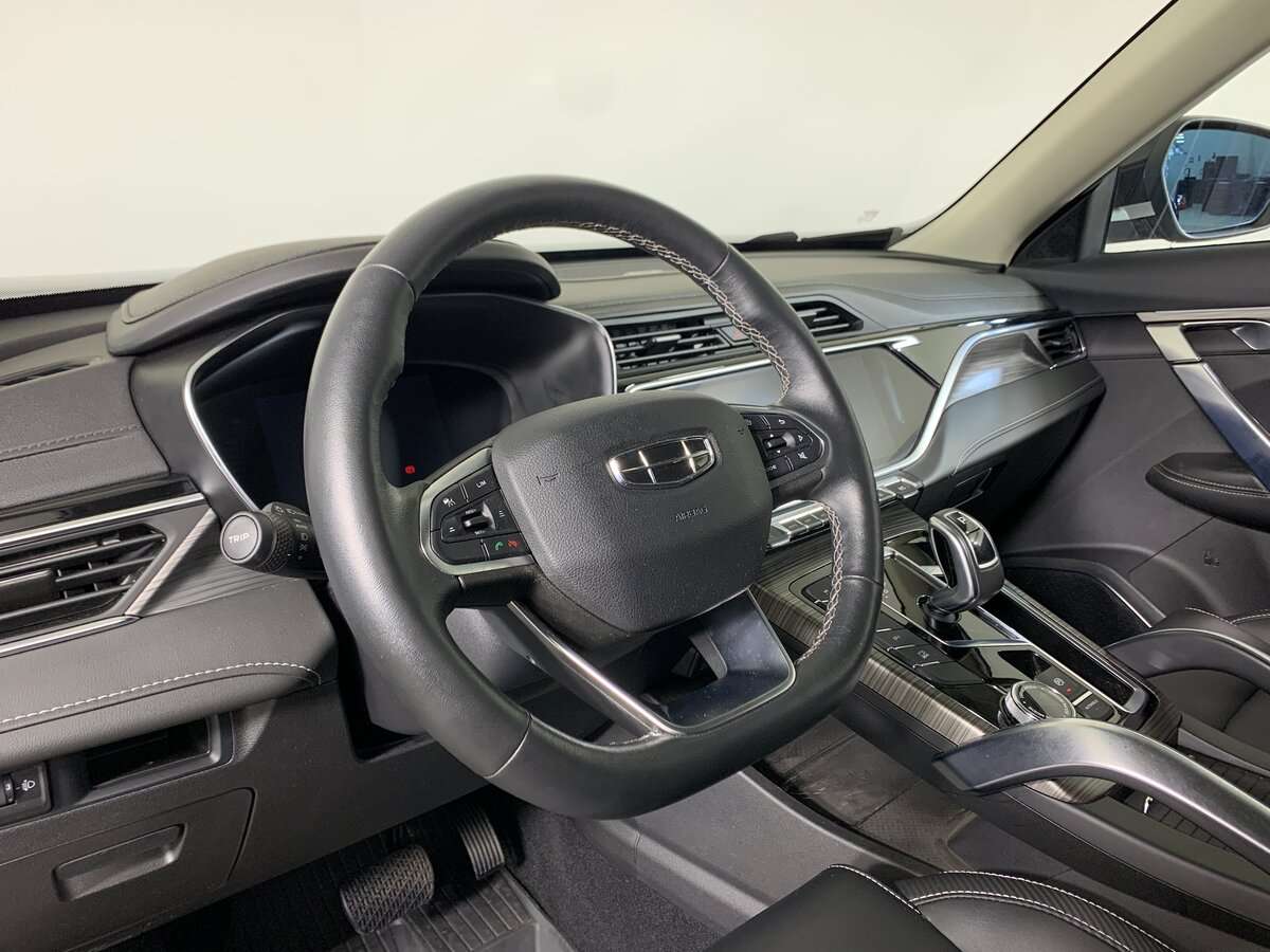 Geely Atlas Pro, 2022 Фото №10