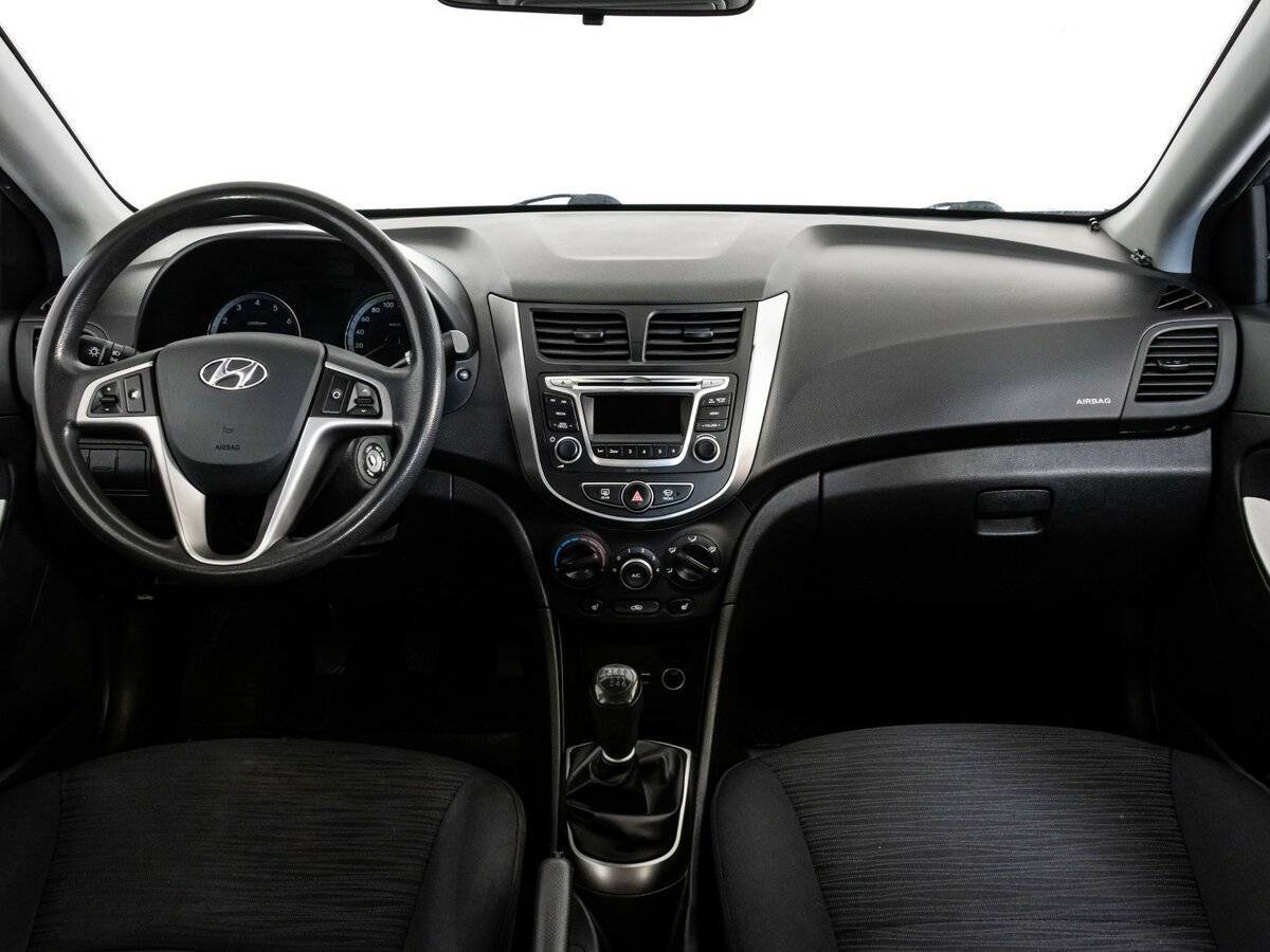 Hyundai Solaris, 2015 - 130 000 км. | Фото №8