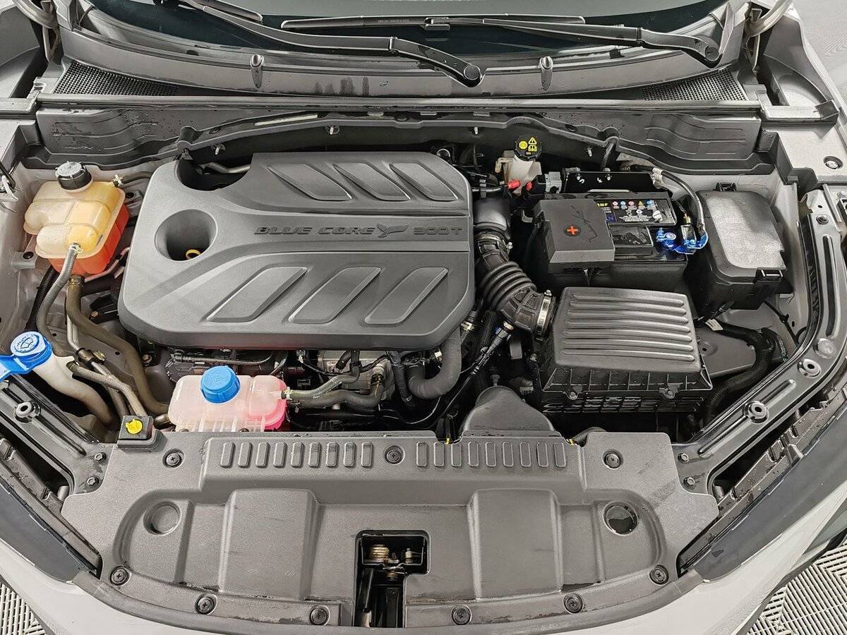 Changan UNI-T, 2023 Фото №10