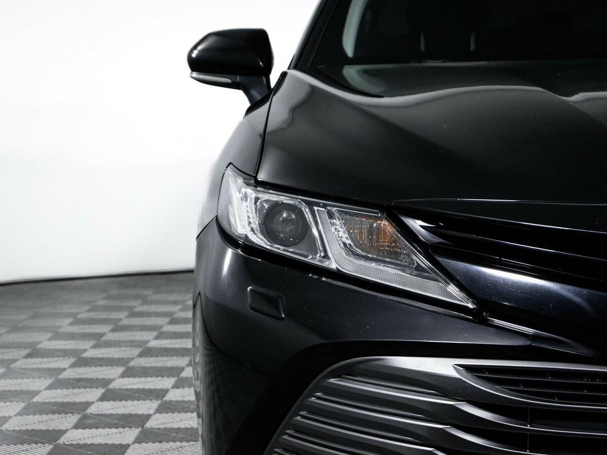 Toyota Camry, 2018 Фото №18