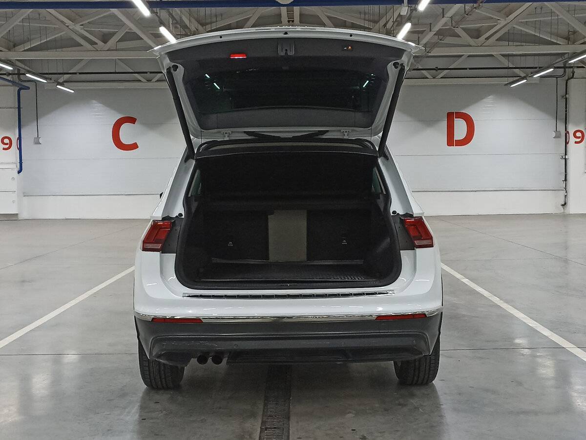 Volkswagen Tiguan, 2017 Фото №10