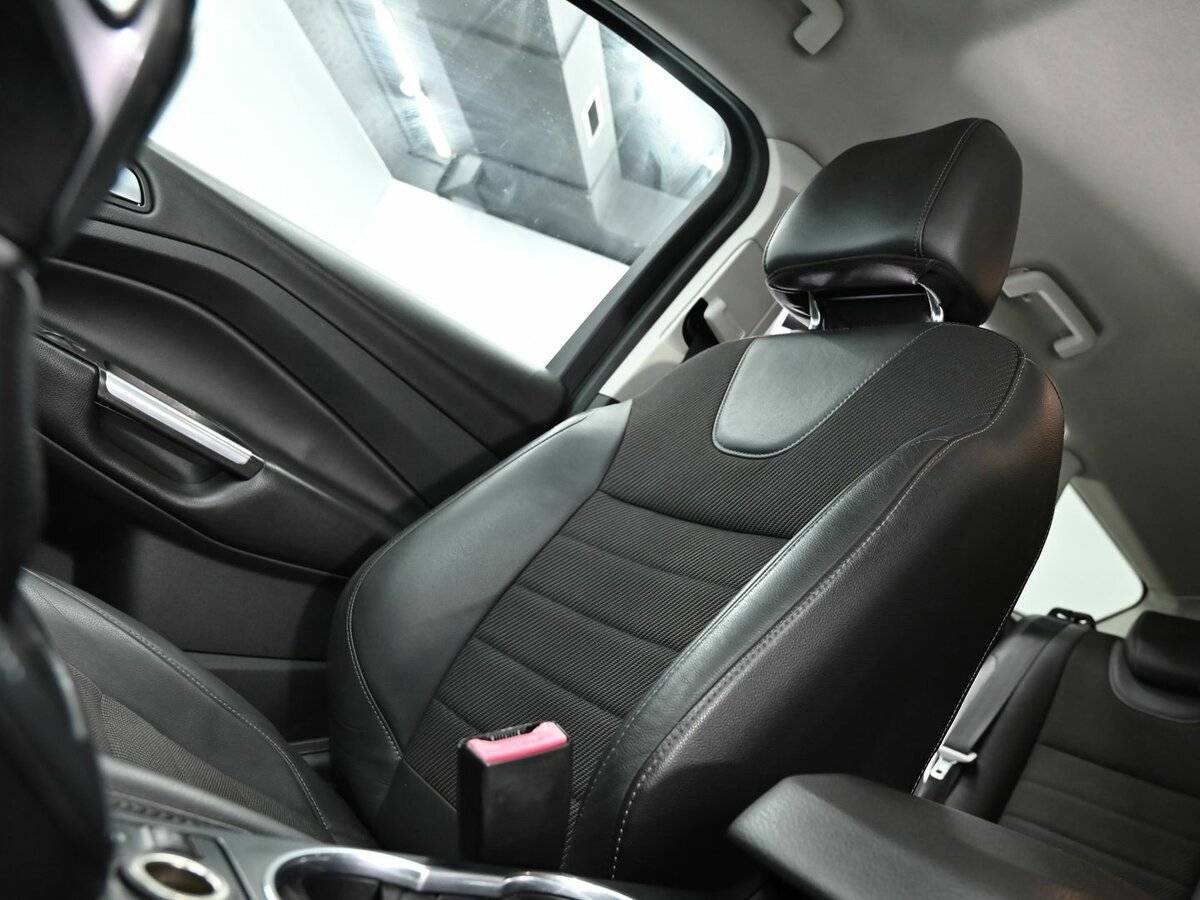 Ford Kuga, 2013 Фото №12