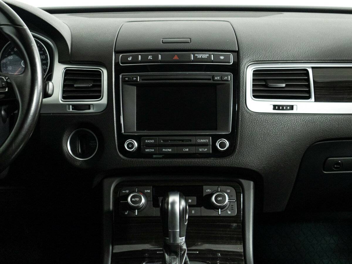 Volkswagen Touareg, 2016 Фото №14