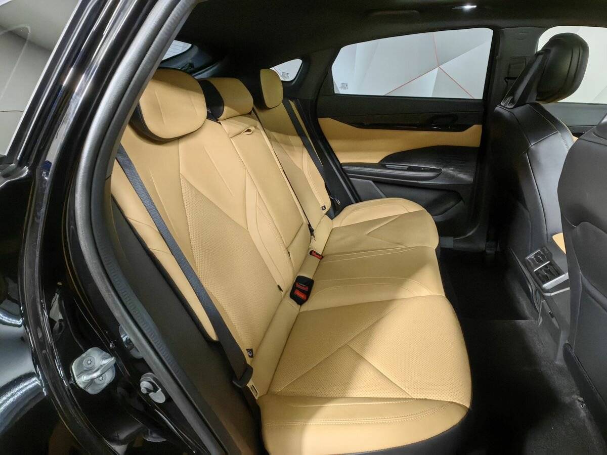 Changan UNI-V, 2022 Фото №15