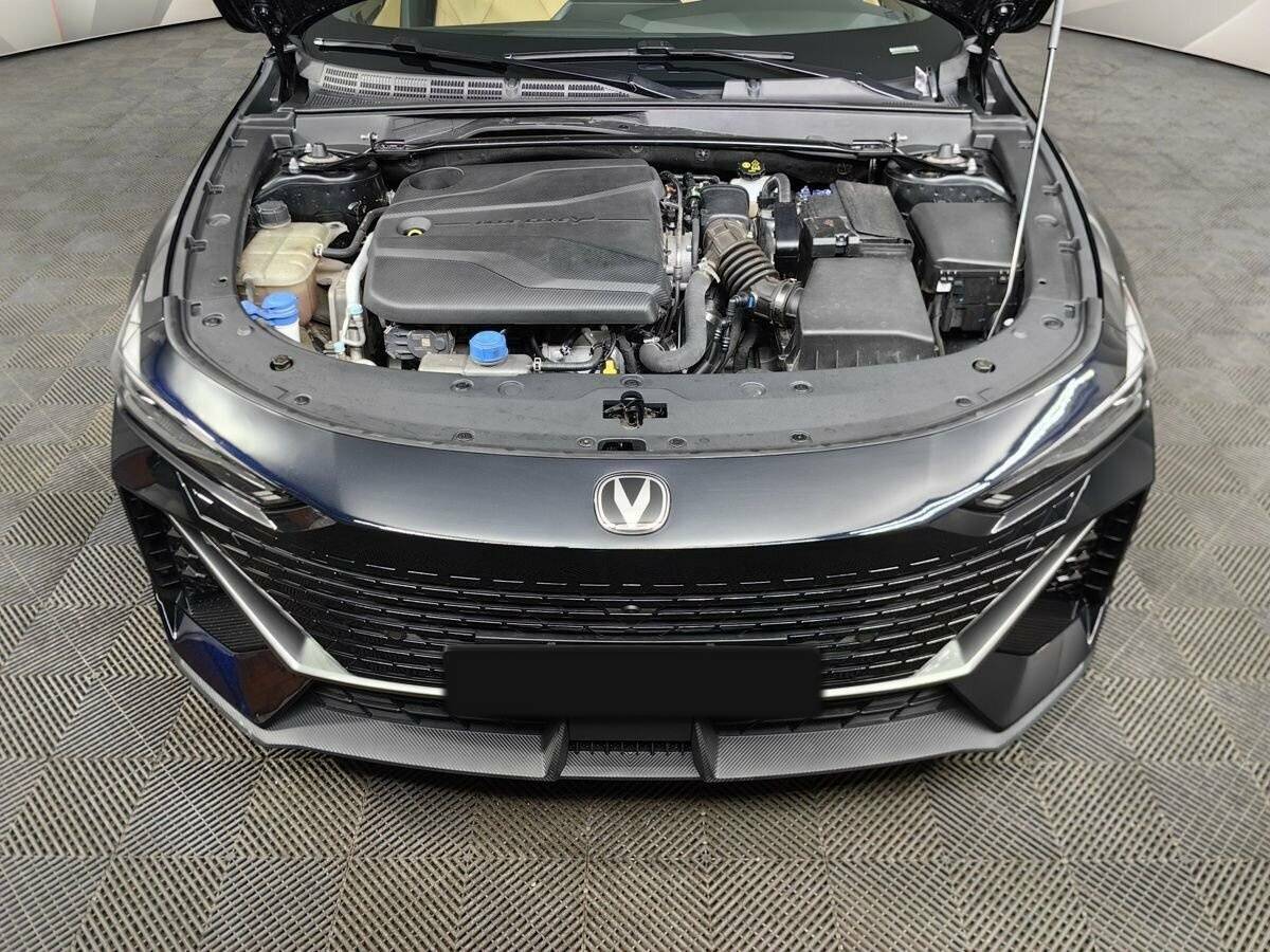 Changan UNI-V, 2022 Фото №20