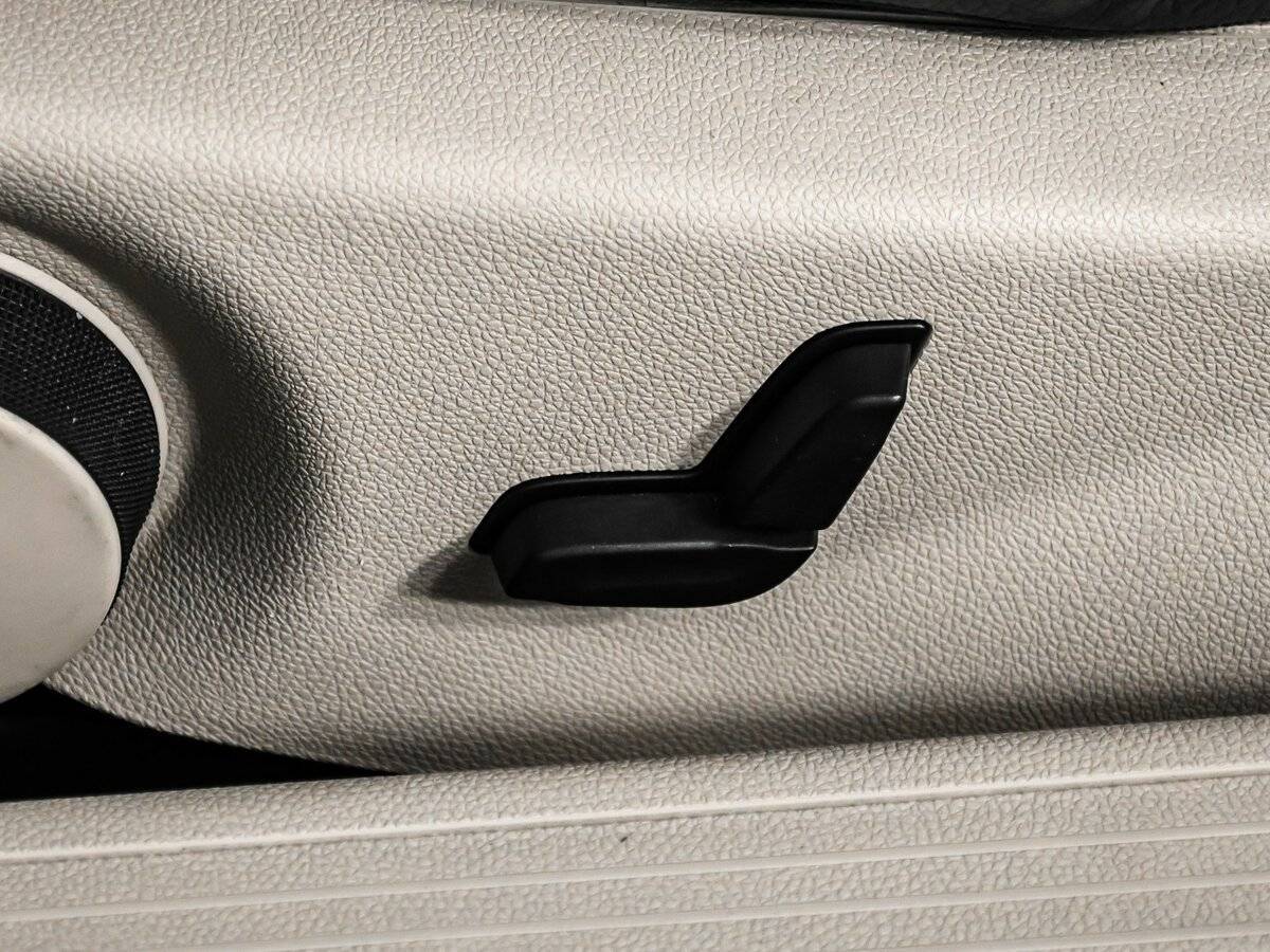 Mercedes-Benz E-Класс 200, 2015 Фото №13