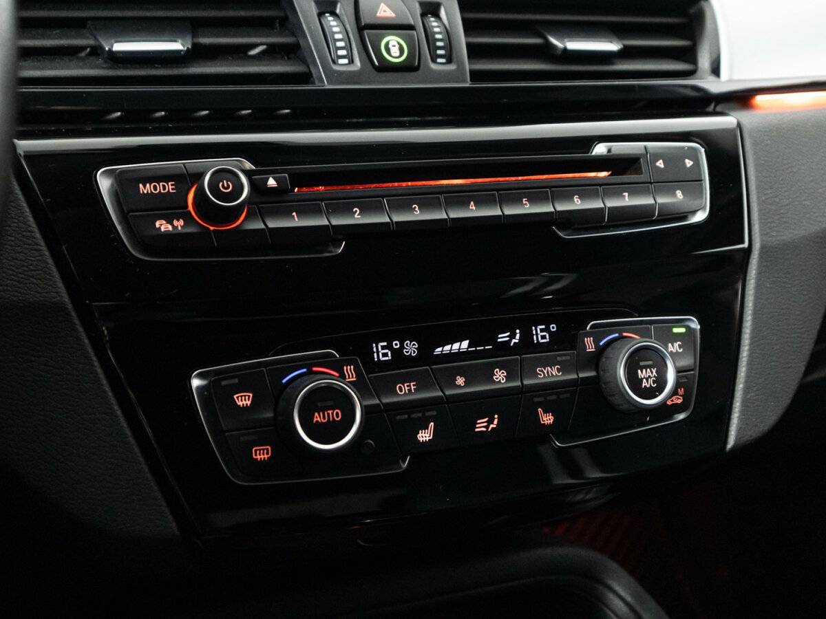 BMW X1 18d xDrive, 2021 Фото №20