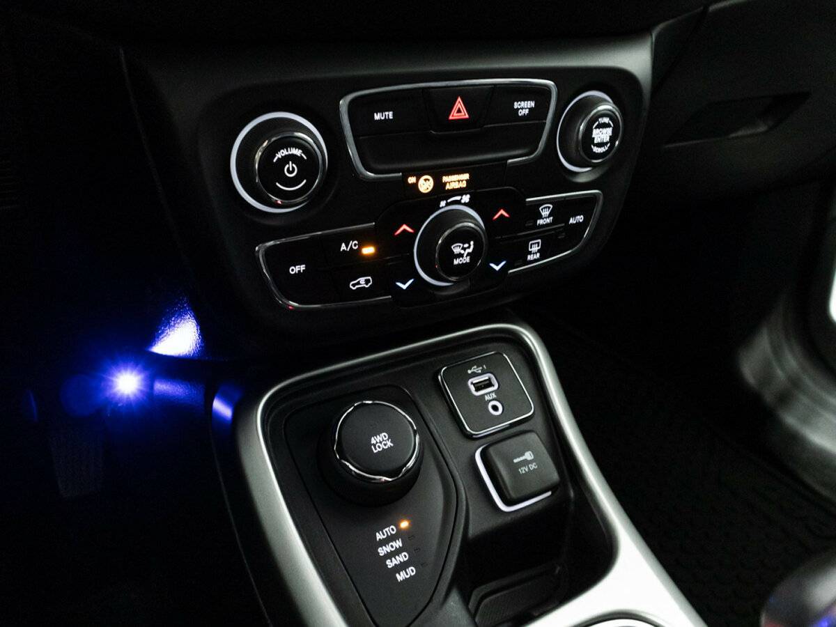 Jeep Compass, 2018 Фото №16