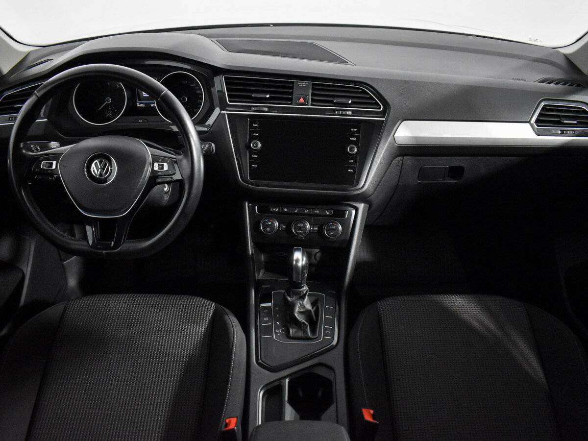 Volkswagen Tiguan, 2019 Фото №14