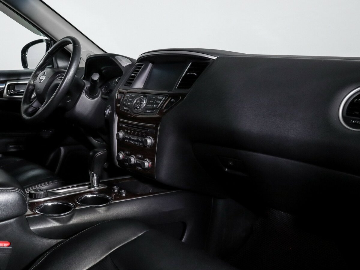 Nissan Pathfinder IV, 2015 - 179 888 км. | Фото №7