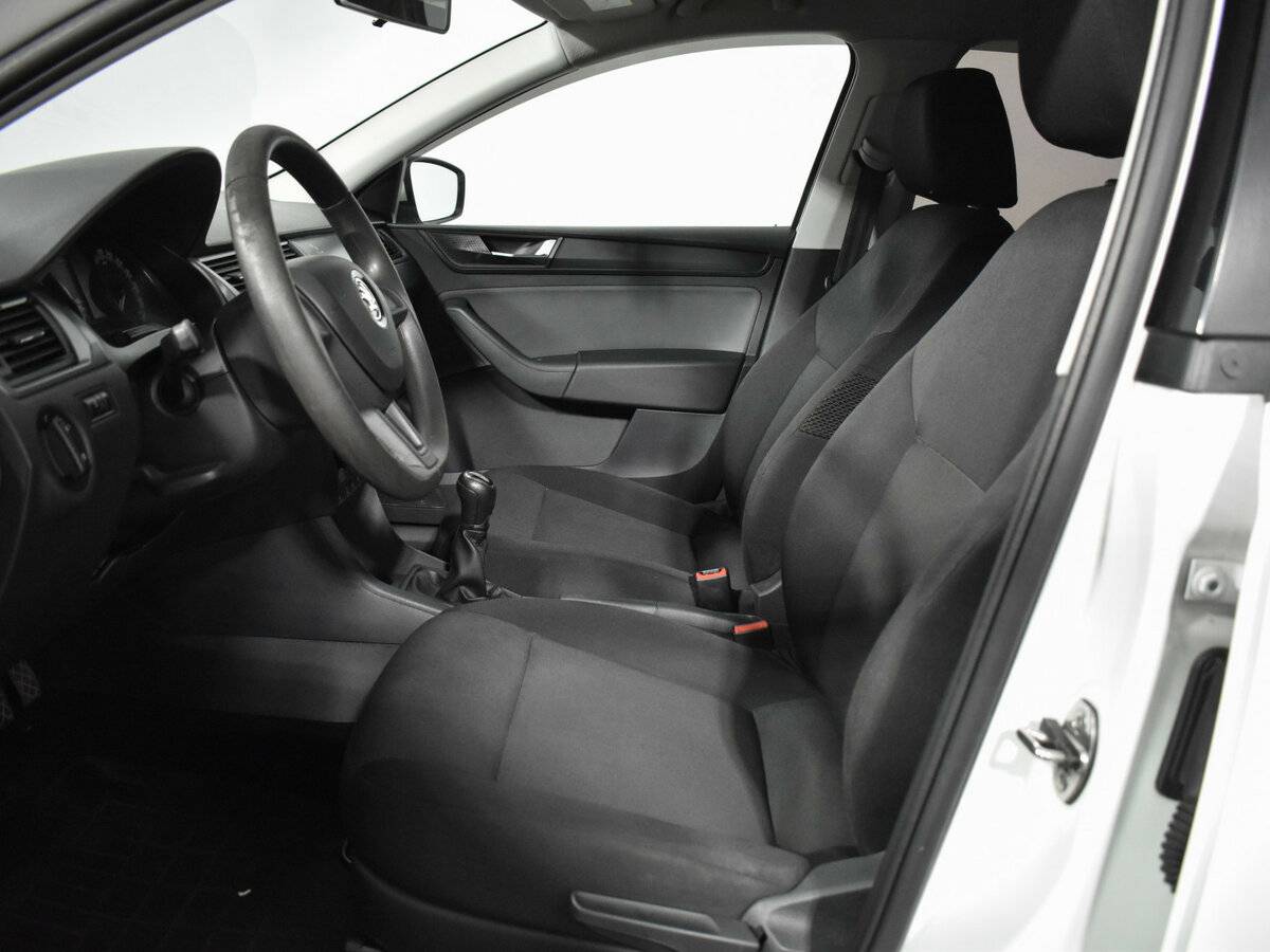 Skoda Rapid I Рестайлинг, 2017 - 226 000 км. | Фото №8