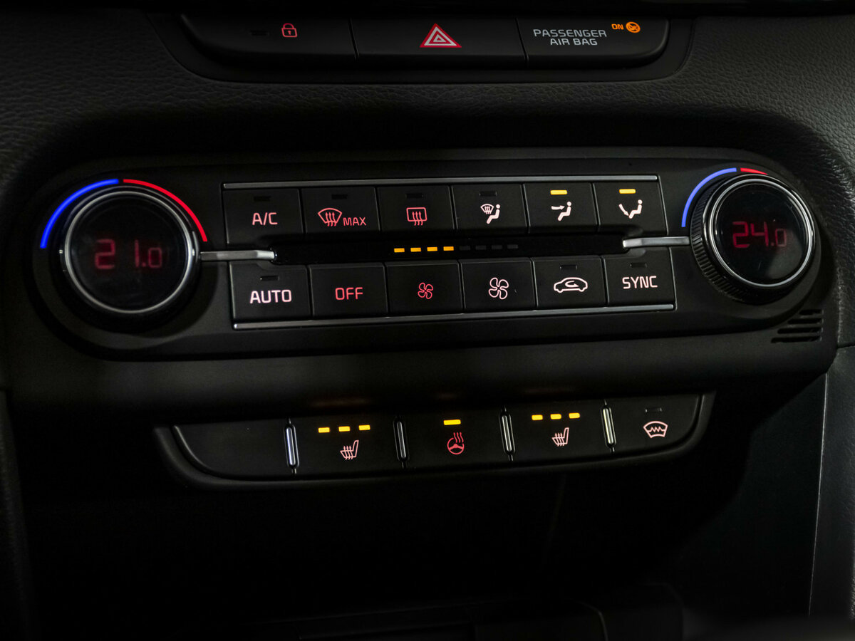 Kia Ceed III Рестайлинг, 2021 Фото №14