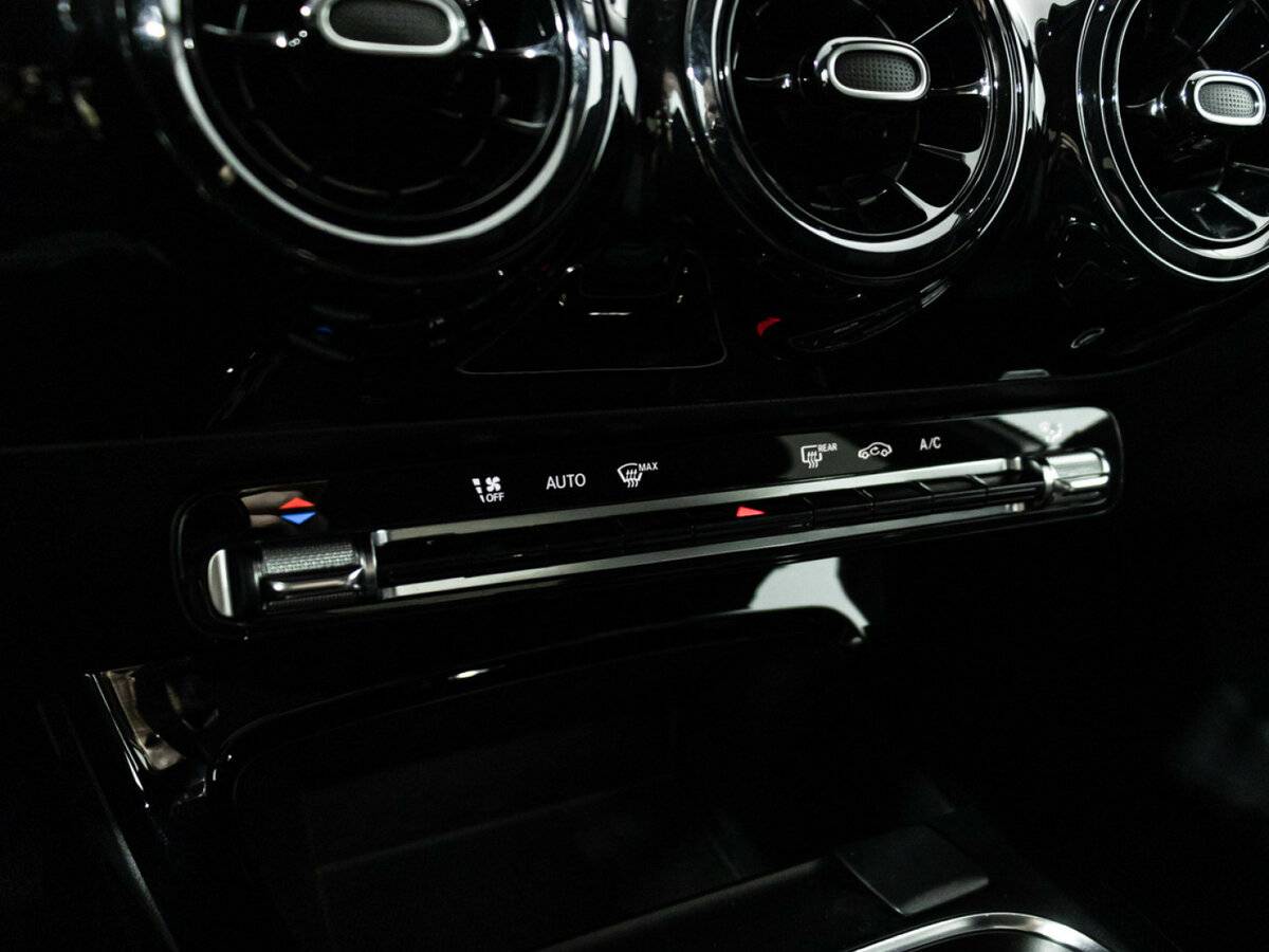 Mercedes-Benz A-Класс 200 IV (W177), 2019 Фото №15