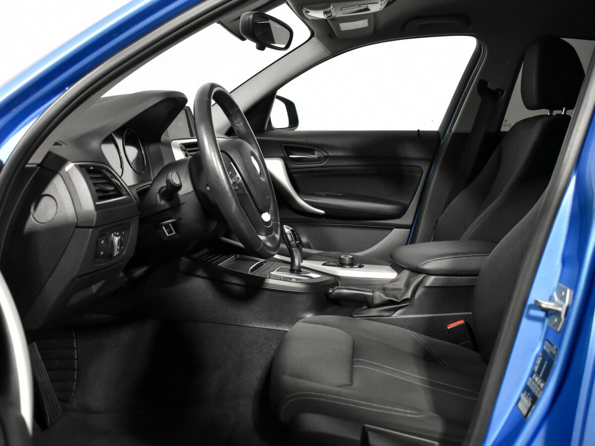 BMW 1 серии 118i II (F20/F21) Рестайлинг 2, 2018 Фото №11