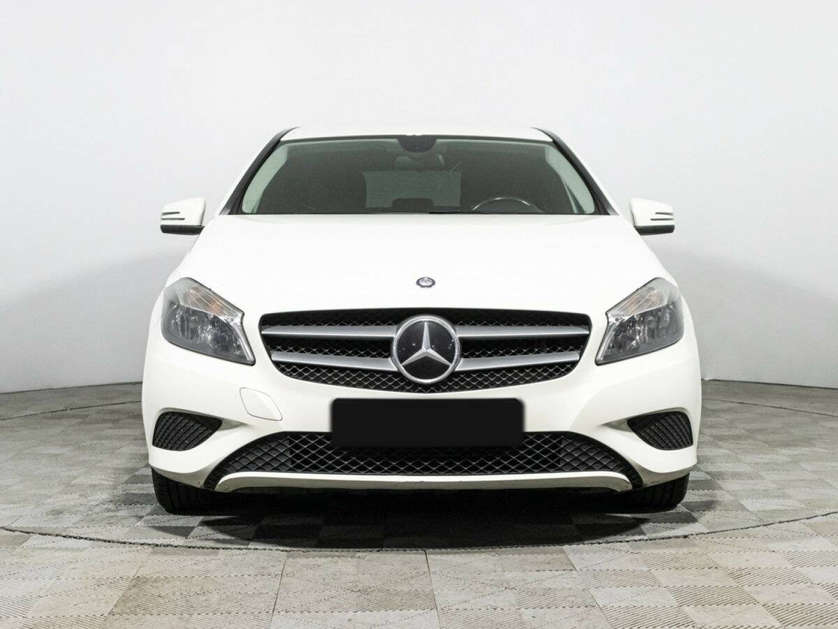 Mercedes-Benz A-Класс 180 III (W176), 2013 - 208 692 км. | Фото №2