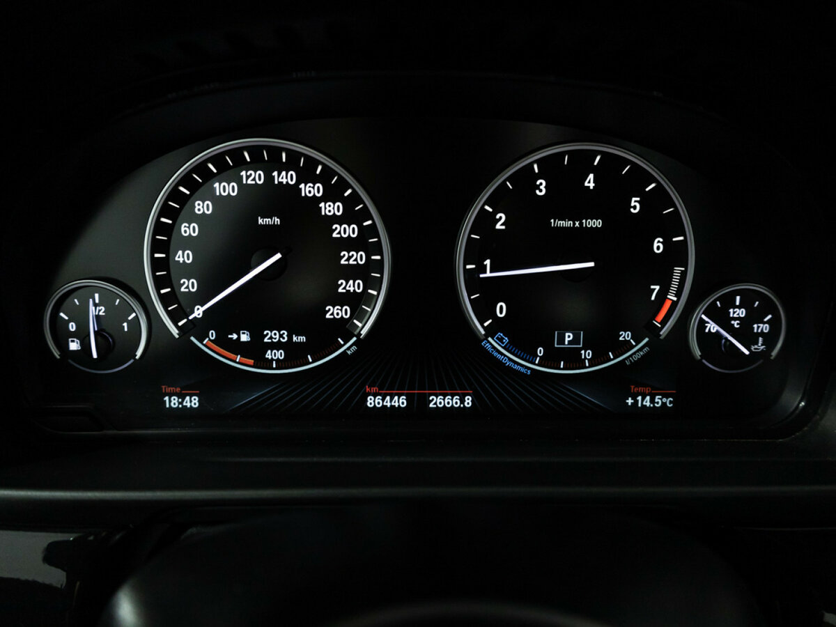 BMW 5 серии 520i VI (F10/F11/F07) Рестайлинг, 2014 Фото №12