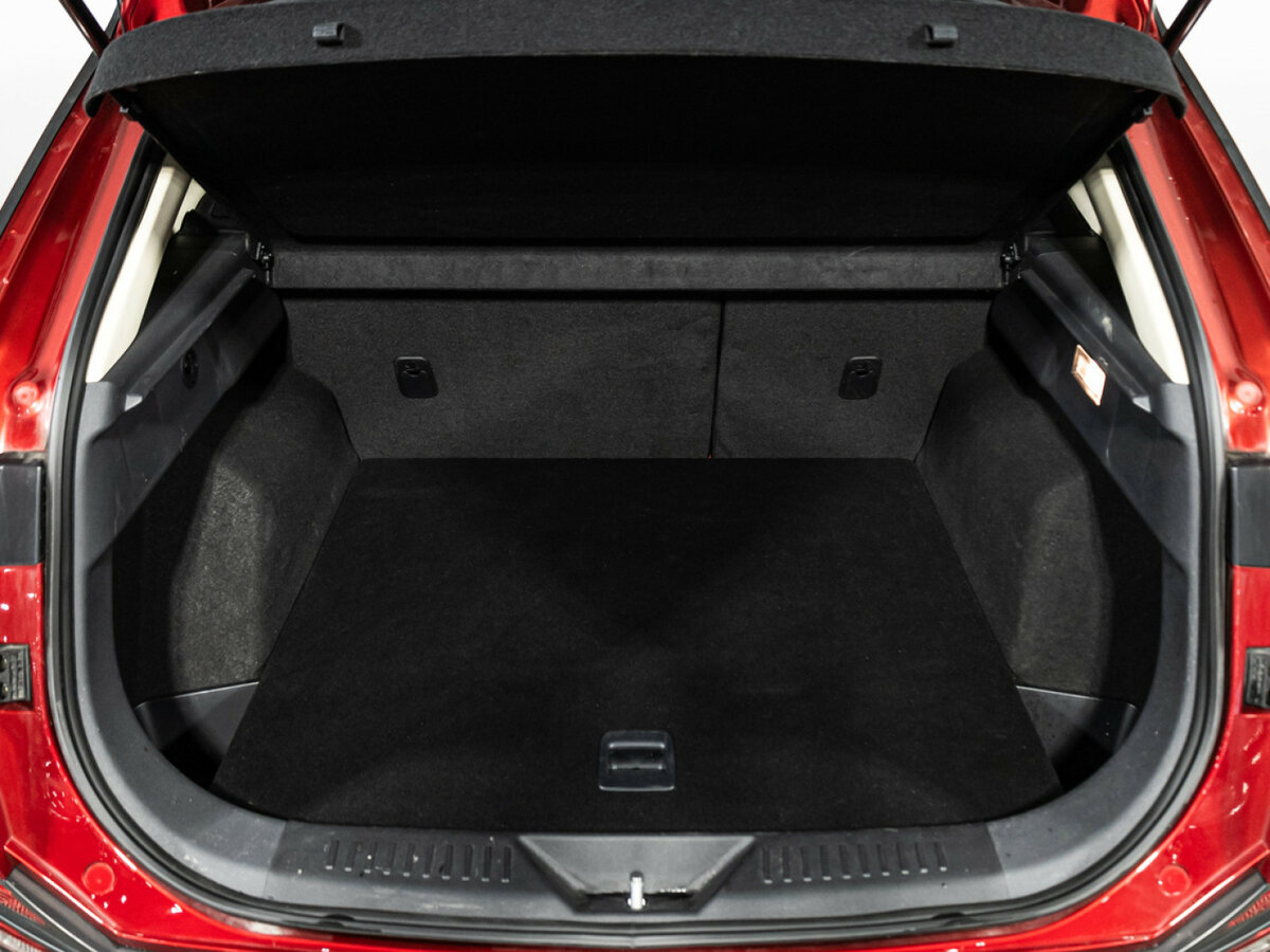 FAW Bestune T77 I, 2023 Фото №19