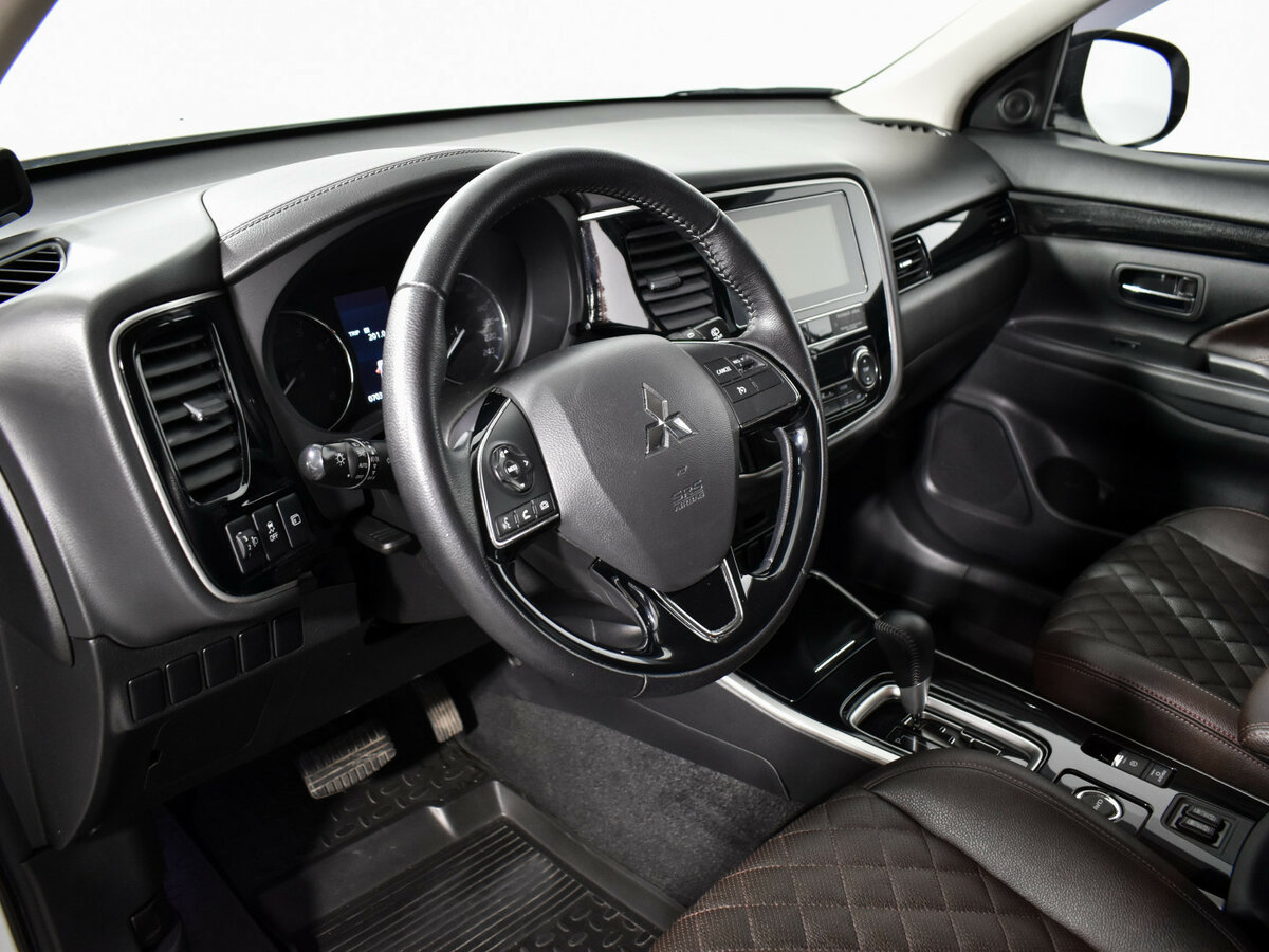 Mitsubishi Outlander III Рестайлинг 3, 2019 - 70 374 км. | Фото №7