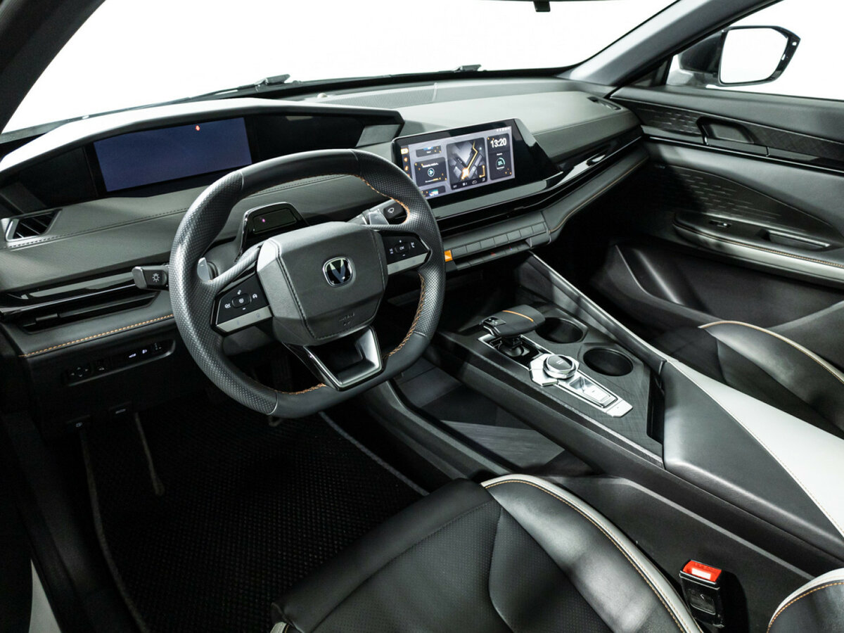 Changan UNI-V I, 2024 Фото №11