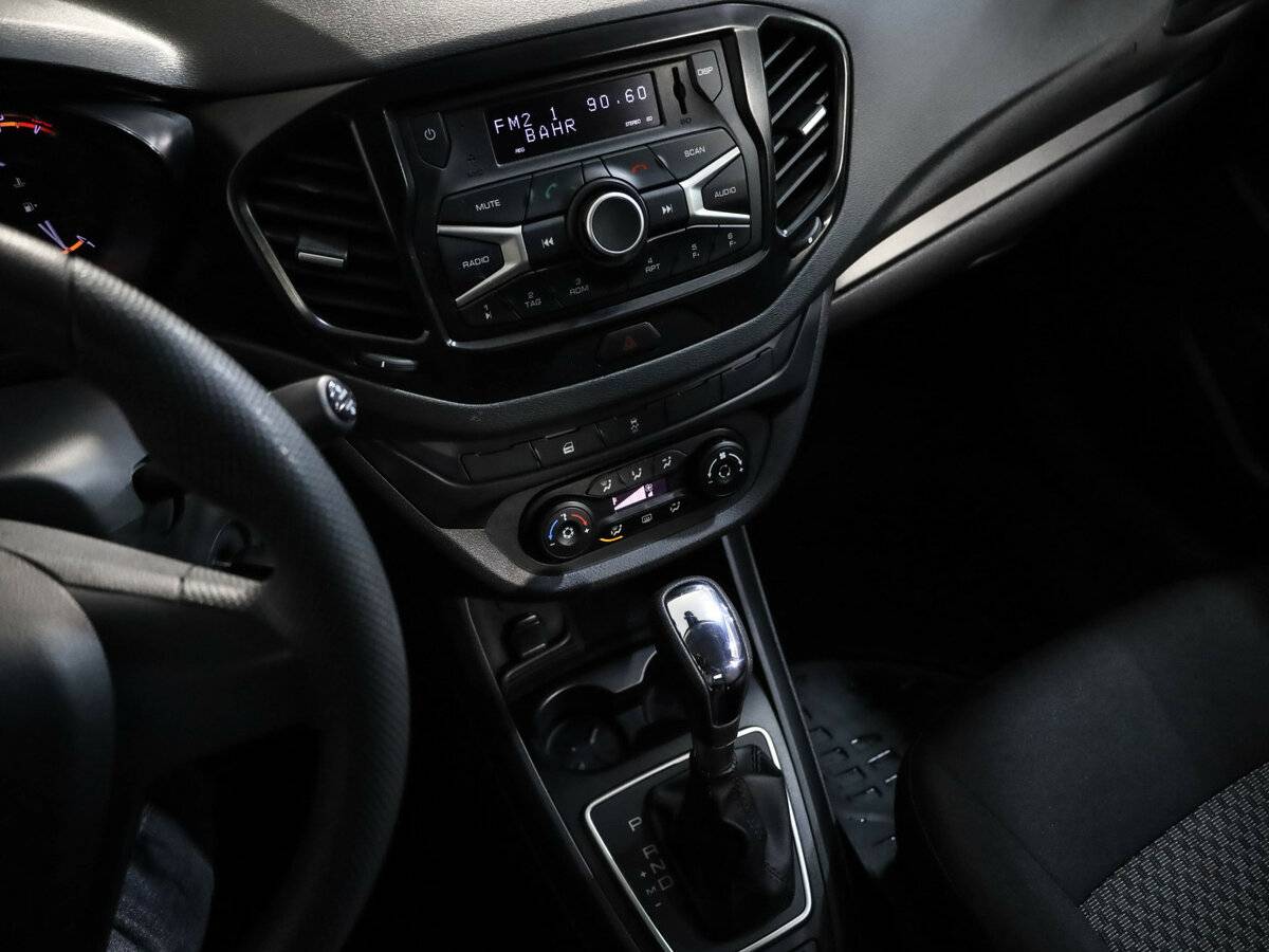 Lada (ВАЗ) Vesta I, 2020 Фото №15