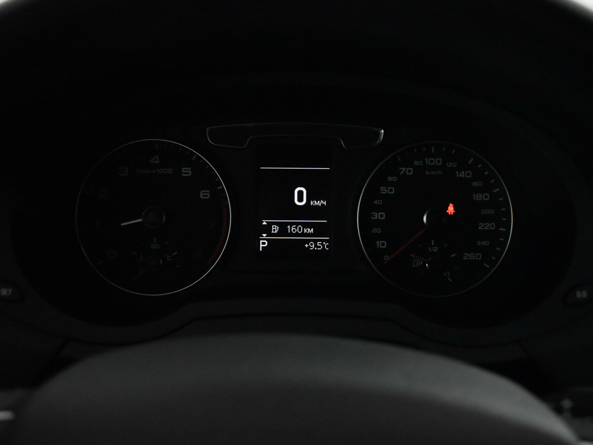 Audi Q3 I (8U) Рестайлинг, 2018 Фото №17