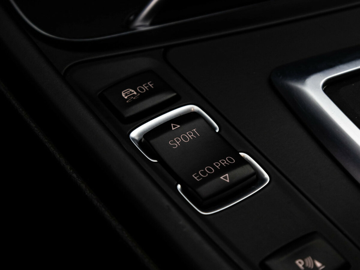 BMW 3 серии 320d xDrive VI (F3x) Рестайлинг, 2016 Фото №13