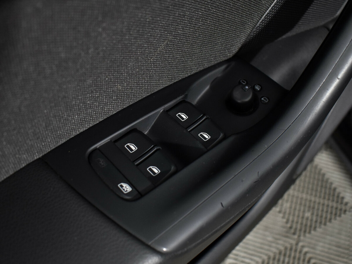 Audi Q3 I (8U) Рестайлинг, 2015 Фото №12