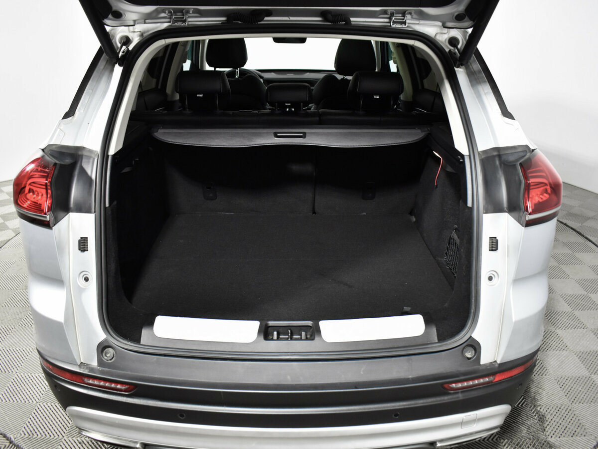 Geely Atlas Pro, 2022 Фото №18