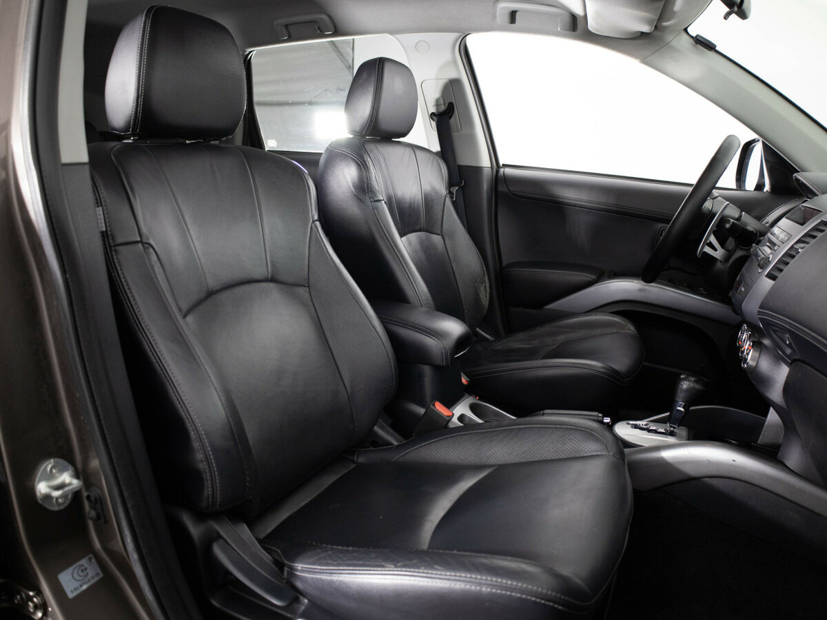 Peugeot 4007, 2012 Фото №15