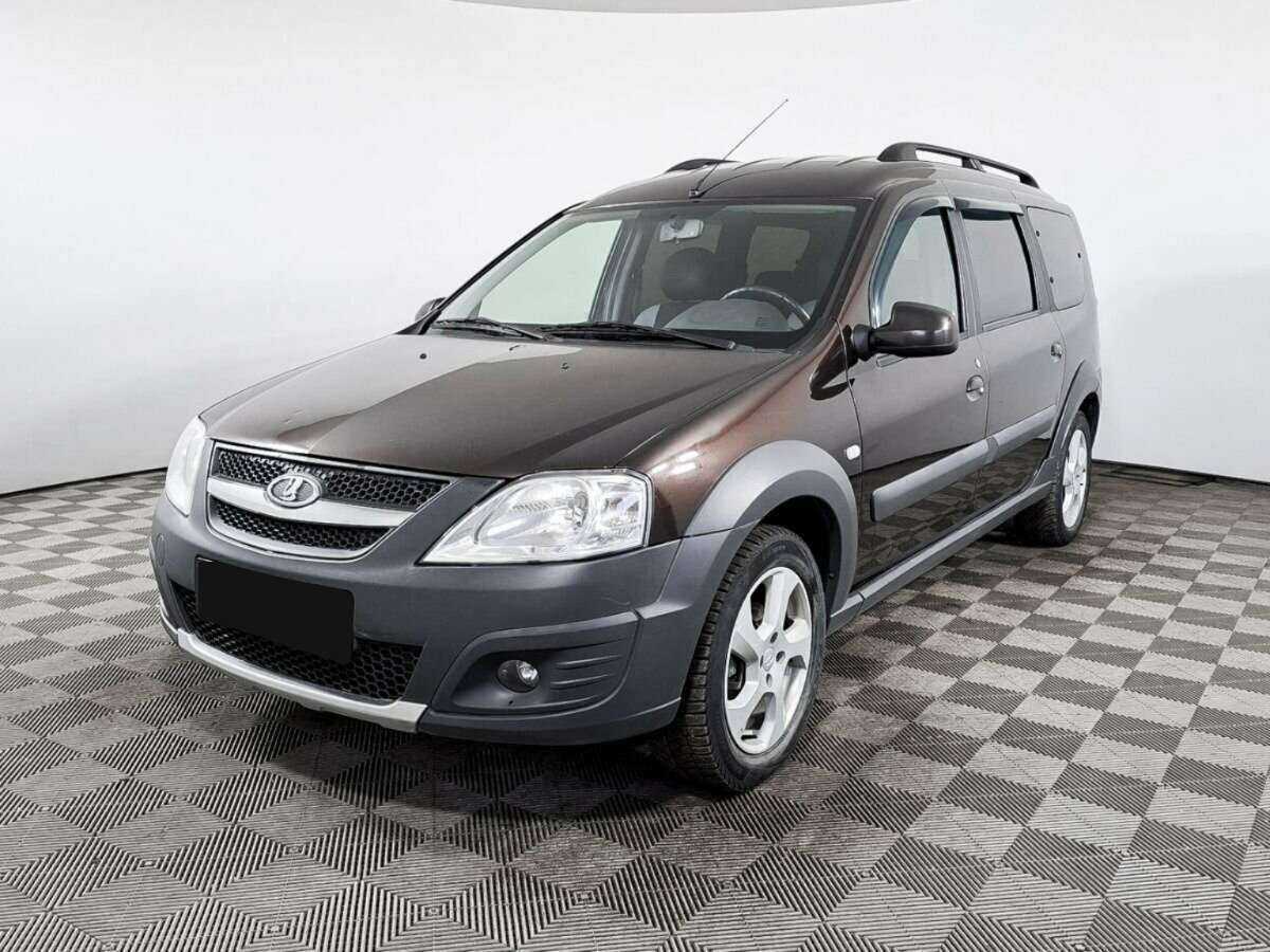 Lada (ВАЗ) Largus Cross, 2018 - 128 000 км. | Фото №1